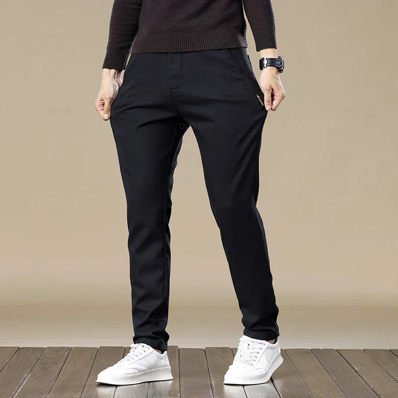 Calça Chino em Sarja Masculina